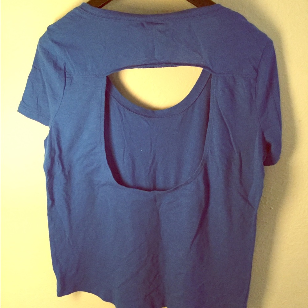 {Bundle} Blue + White Keyhole Back Tees